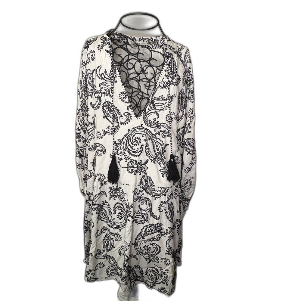 Alice + Olivia Babydoll Dress Black White Paisley Print Long Sleeve Size 8